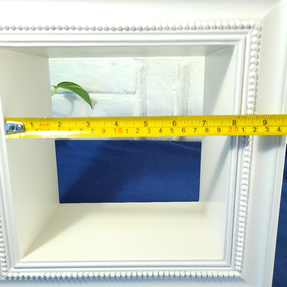 3D Frame Wall Shelf Display - Picture 8 of 11